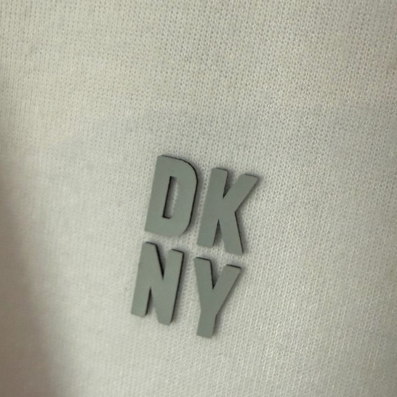Dkny Shirt Men's Pullover Sweatshirt - 1/4 Zip - White Sz. Large - Picture 7 of 7
